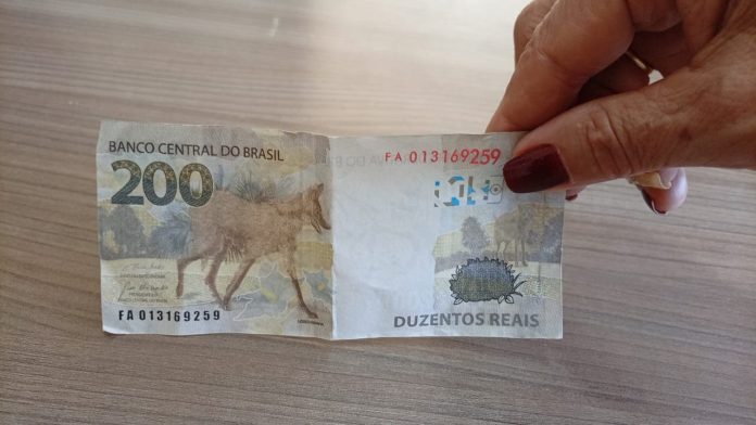 e2ca86c8-3fec-47ff-8e30-1c1235e49b64