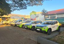 Saúde de Cambira recebe cinco novos veículos e município é contemplado com ônibus e caminhões