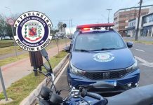 Moto com quase R$ 27,5 mil em débitos e sinais de adulteração é apreendida em Arapongas